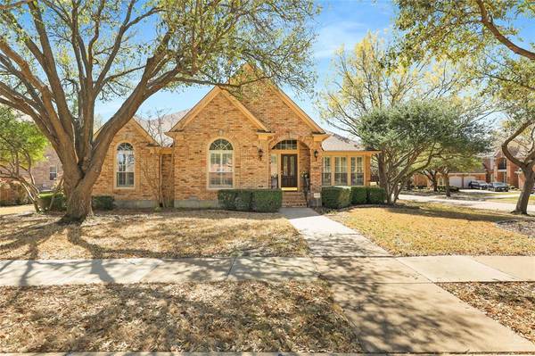 2016 Mulberry Way,  Irving,  TX 75063