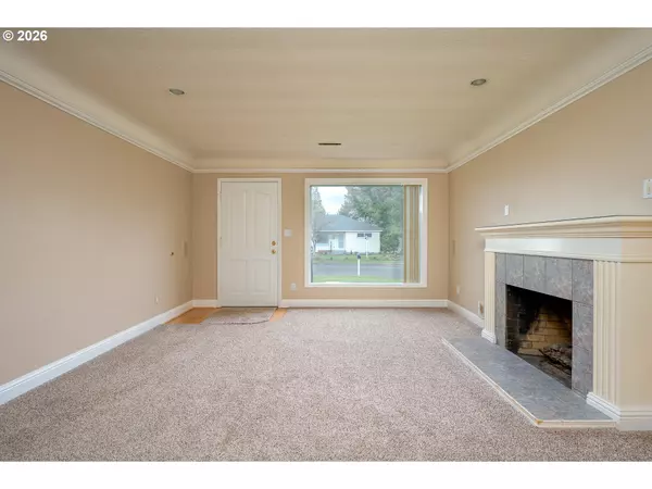 Vancouver, WA 98664,8619 MT THIELSON AVE