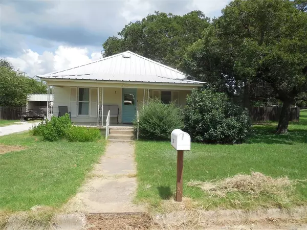 204 S High Avenue,  Eastland,  TX 76448