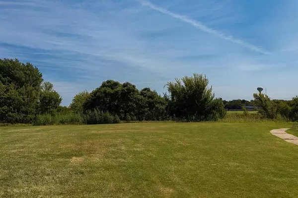 Joshua, TX 76058,392 Clubhouse Drive