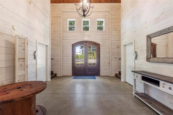 Greenville, TX 75402,1297 County Road 3318