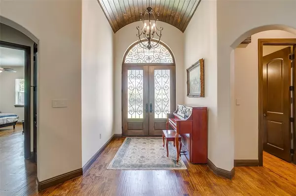 Joshua, TX 76058,7828 County Road 915b