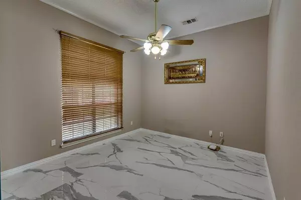 Carrollton, TX 75007,3102 Aspen Drive