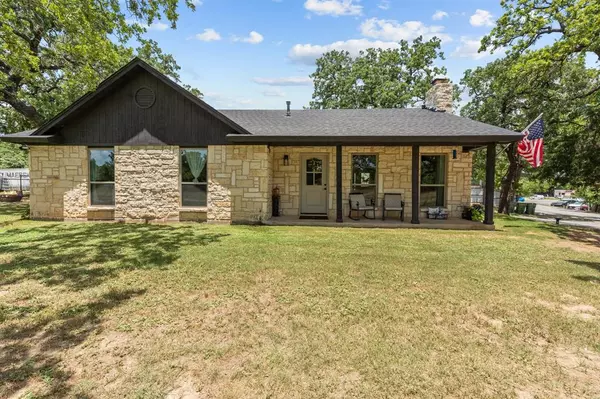 Springtown, TX 76082,220 S Ash Terrace #0