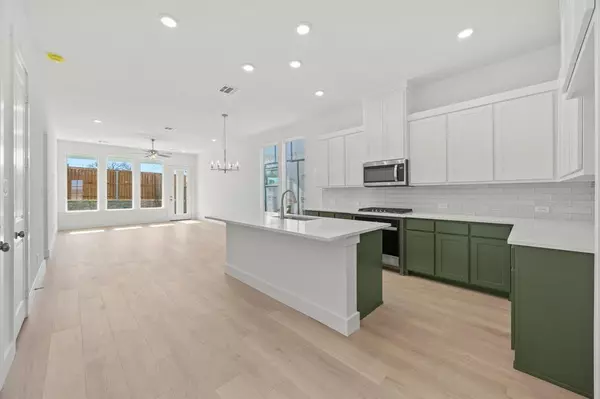 Celina, TX 75009,328 Chestnut Street