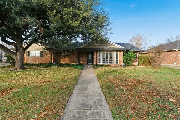 10015 Pensive Drive, Dallas, TX 75229