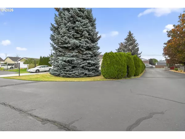 Redmond, OR 97756,1620 NE 6TH ST