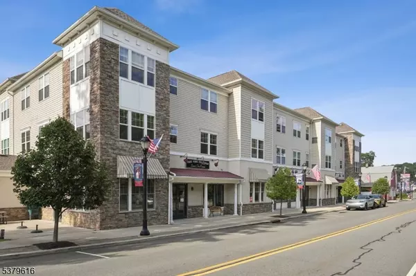 5 W River Styx Rdu-204 #204, Hopatcong Boro, NJ 07843