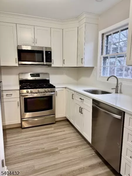 Allamuchy Twp., NJ 07840,151 Osprey