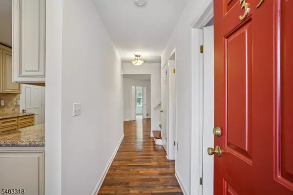 Englishtown Boro, NJ 07726,392 Bayberry Ct