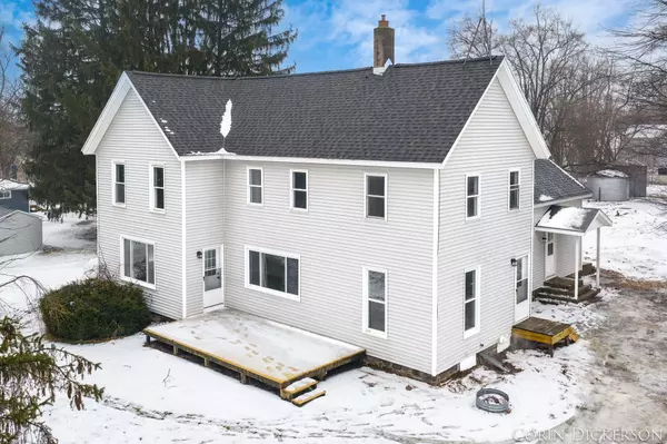 5306 W Carson City RD, Greenville, MI 48838