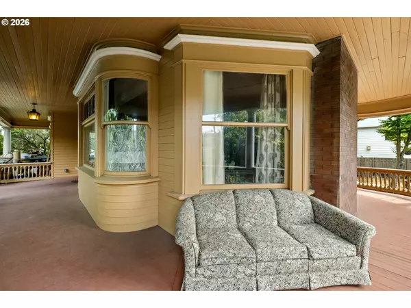 Portland, OR 97214,1408 SE 22nd AVE