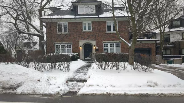 36 Russell Hill RD, Toronto C02, ON M4V 2T2