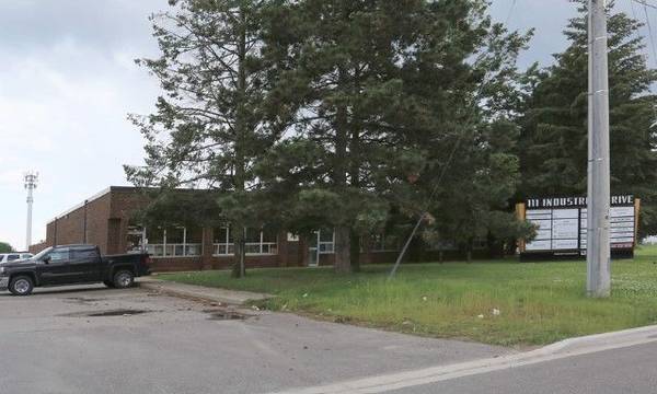 111 Industrial DR #25-26, Whitby, ON L1N 5Z9