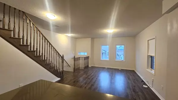 Whitby, ON L1N 0L5,12 Dunsley WAY