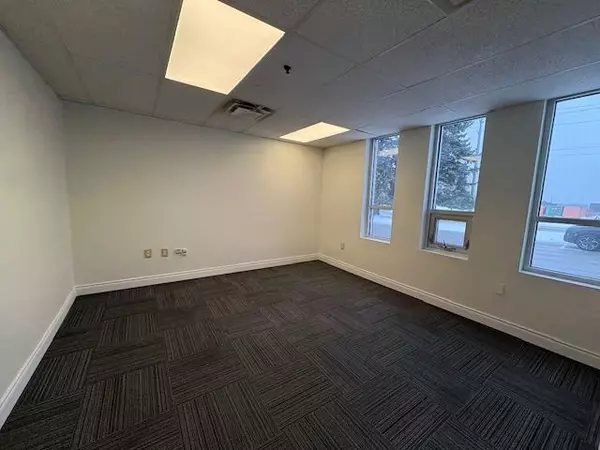 Whitby, ON L1N 2C3,1380 Hopkins ST #9