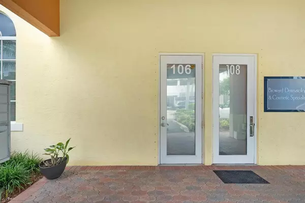 Fort Lauderdale, FL 33316,500 SE 15th St #106