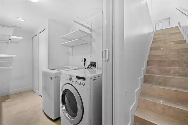 Aventura, FL 33180,2950 NE 188th St #510