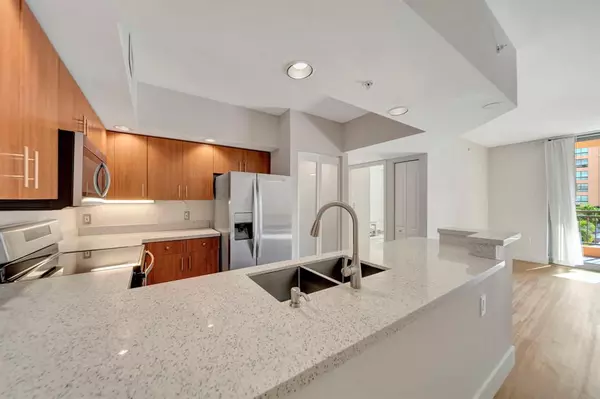 Fort Lauderdale, FL 33301,110 N Federal Highway #707