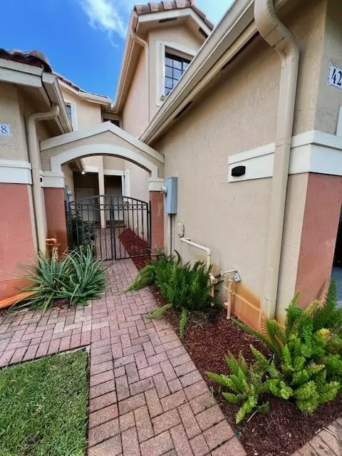 Weston, FL 33332,4266 Vineyard Circle