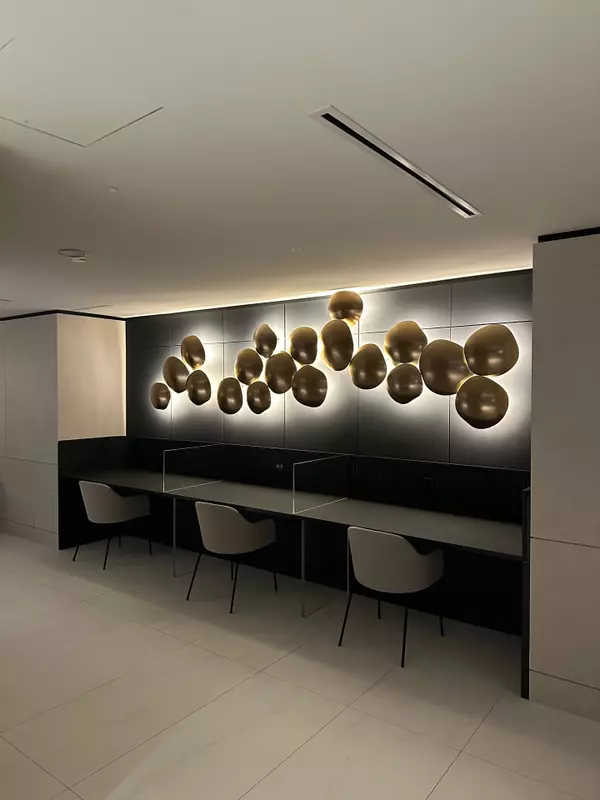 Vaughan, ON L4J 0L8,50 Upper Mall WAY #B632