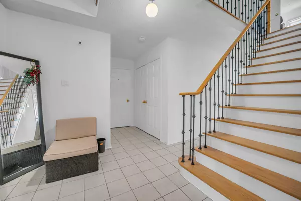 Newmarket, ON L3X 1P7,36 Savage RD #Main