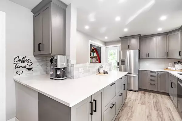 Severn, ON L0K 2B0,8304 County Road 169 N/A