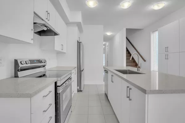 5 Ranch TER #1, Barrie, ON L9J 0Y3