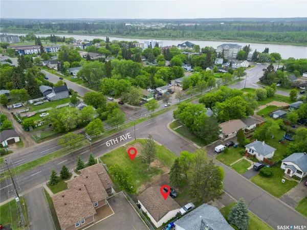 602 6th AVENUE E, Prince Albert, SK S6V 0N7