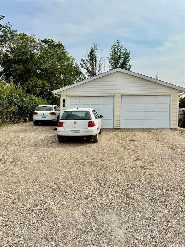 103 3rd AVENUE, Hanley, SK S0G 2E0