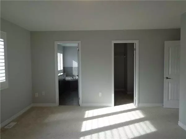 Brampton, ON L7A 4H1,12 Polstar RD #upper levels