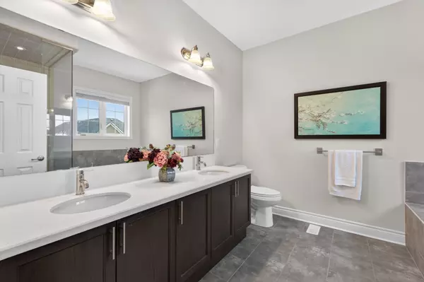 Halton Hills, ON L7G 0M4,254 Niagara TRL