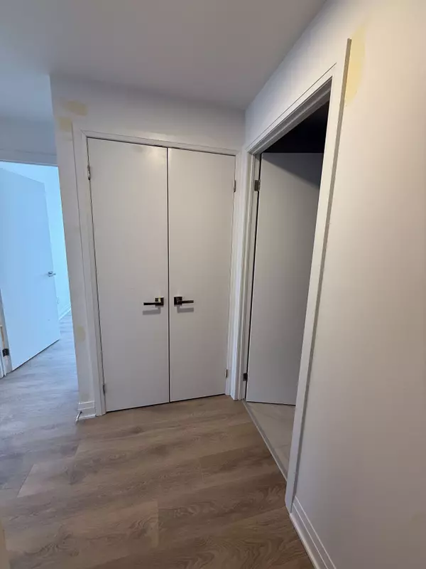 Mississauga, ON L5B 0N9,4015 The Exchange ST #4507