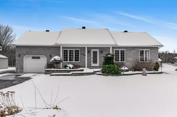 Champlain, ON K6A 2R2,1582 Sandy Hill RD