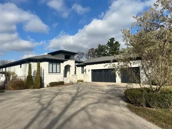 Norfolk, ON N0A 1N7,67 Donjon BLVD