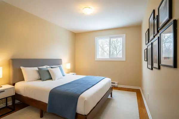 10 Dufferin ST #1, Norwich, ON N0J 1P0