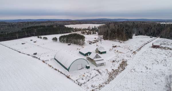 744 Trunk RD, Bonfield, ON P0H 2E0