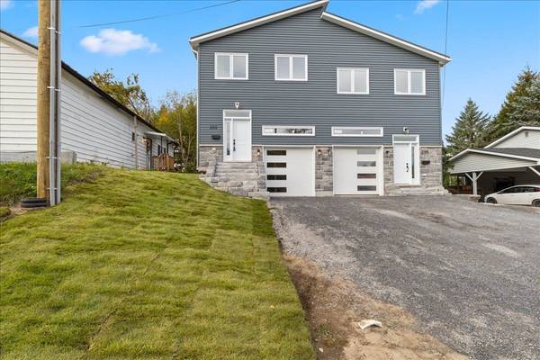 293 Church ST, Greater Napanee, ON K7R 1C5