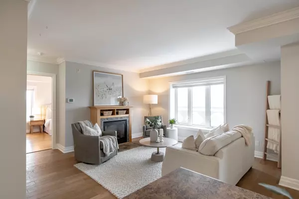 Huntsville, ON P1H 0A4,26 Dairy LN #405