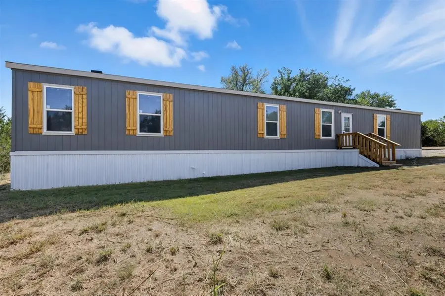 6213 Maine Trail, Granbury, TX 76048