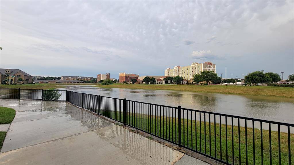 2739 Levee Lane, Lewisville, TX 75067