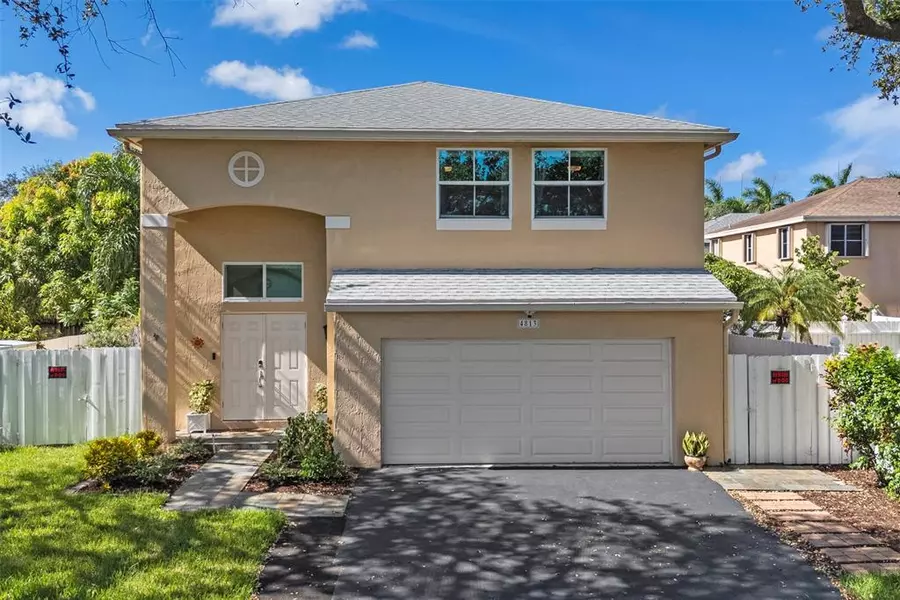 4813 NW 14th Dr, Coconut Creek, FL 33063
