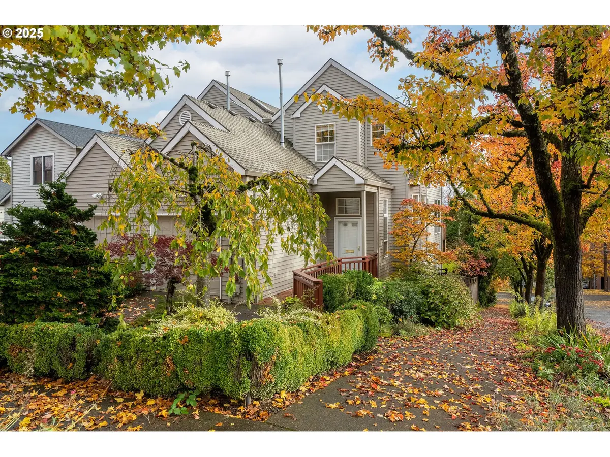 Portland, OR 97239,3840 S WATER AVE