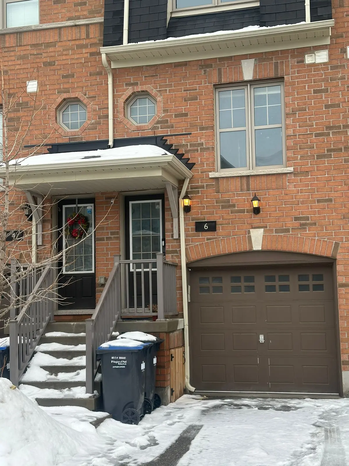 Brampton, ON L7A 4B6,6 Soldier ST