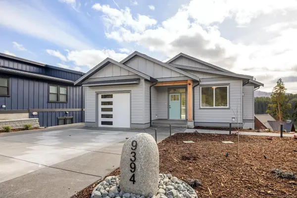 Lake Cowichan, BC V0R 2G1,9394 Lakefront Rise