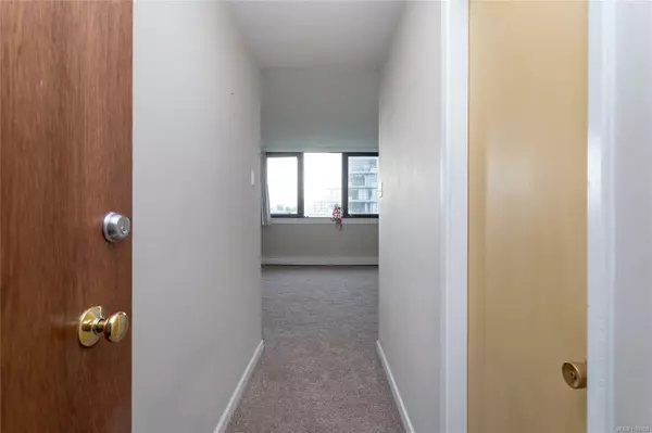 Victoria, BC V8V 1S9,647 Michigan St #1608