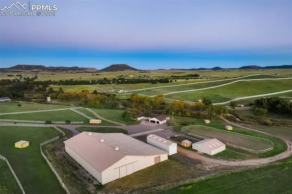 Larkspur, CO 80118,850 Fox Farm RD