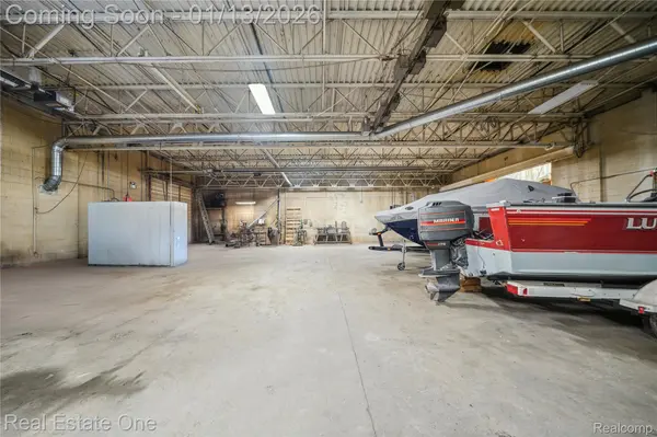 4082 6th ST, Wyandotte, MI 48192