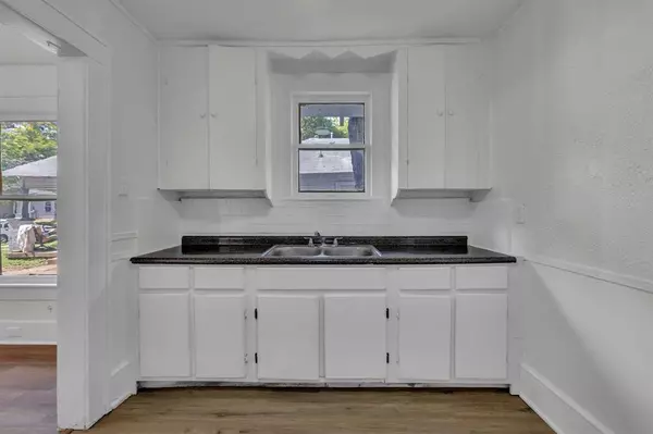 Dallas, TX 75215,3626 Meyers Street