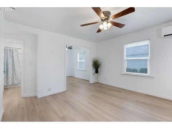 Longview, WA 98632,3103 FIELD ST